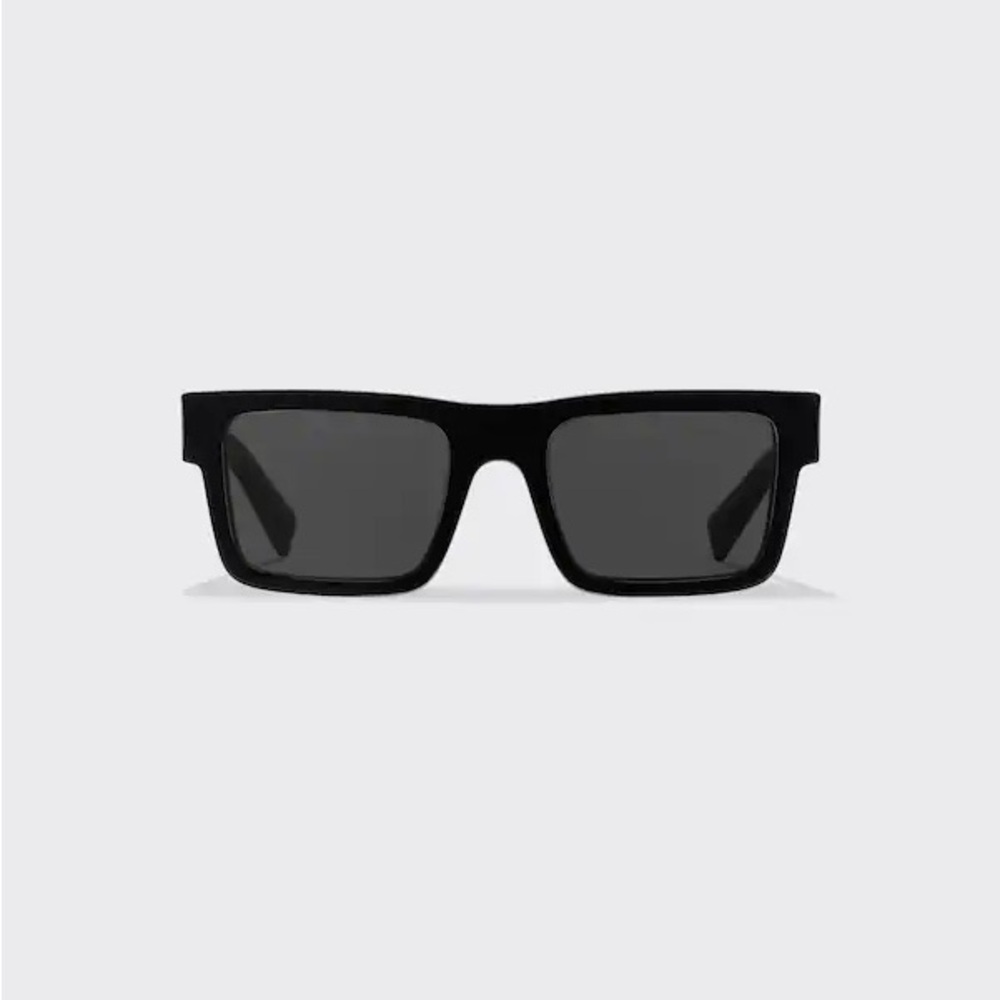 Black Rectangular Sunglasses